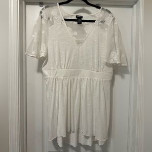 Torrid size 0, white, sheer w/ embroidery accented top